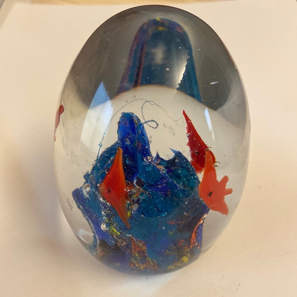Art Glass Paperweight Aquarium Tropical Fish Coral Reef Shelf Decor Hand Blown